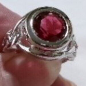 925 Silver and Garnet Ring